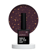 NAILSOFTHEDA Base 05 Imitacion Cristal Con Elementos Dorados, 10 ml